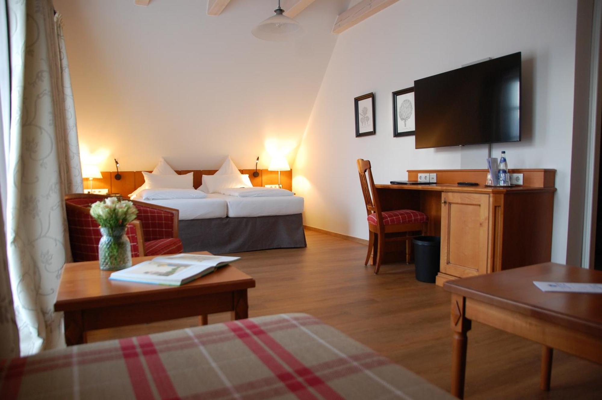 Metzgerei Gasthof Romantik Hotel Der Millipp Beilngries Esterno foto