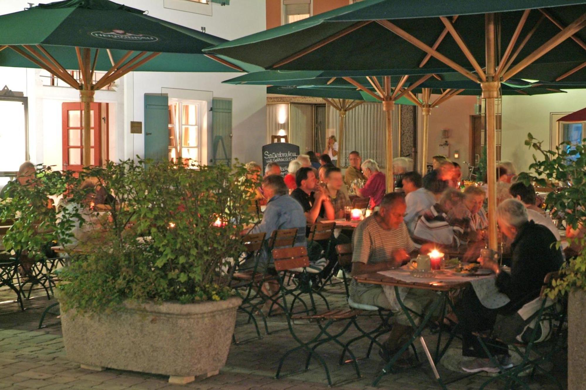 Metzgerei Gasthof Romantik Hotel Der Millipp Beilngries Esterno foto